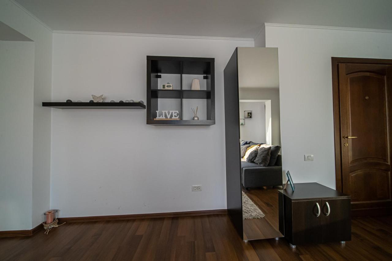 Apartament Tatu Bar&Grill أوتوبين المظهر الخارجي الصورة