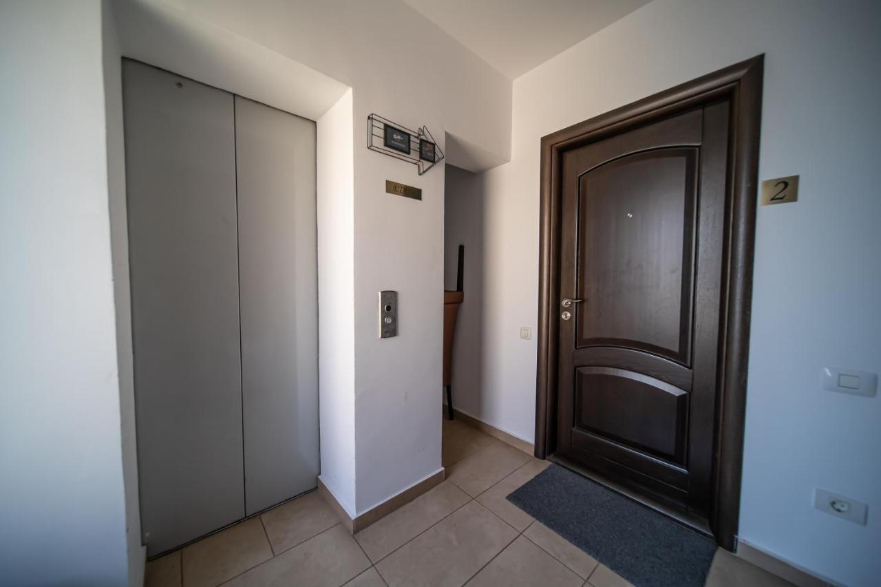 Apartament Tatu Bar&Grill أوتوبين المظهر الخارجي الصورة
